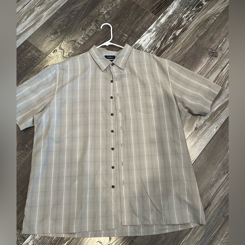 men’s dress shirt